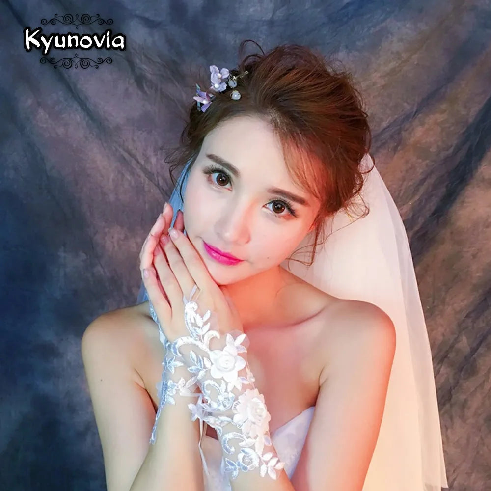 Kyunovia Best Wedding White Short Party Gloves Fingerless Elegant Pearls Evening